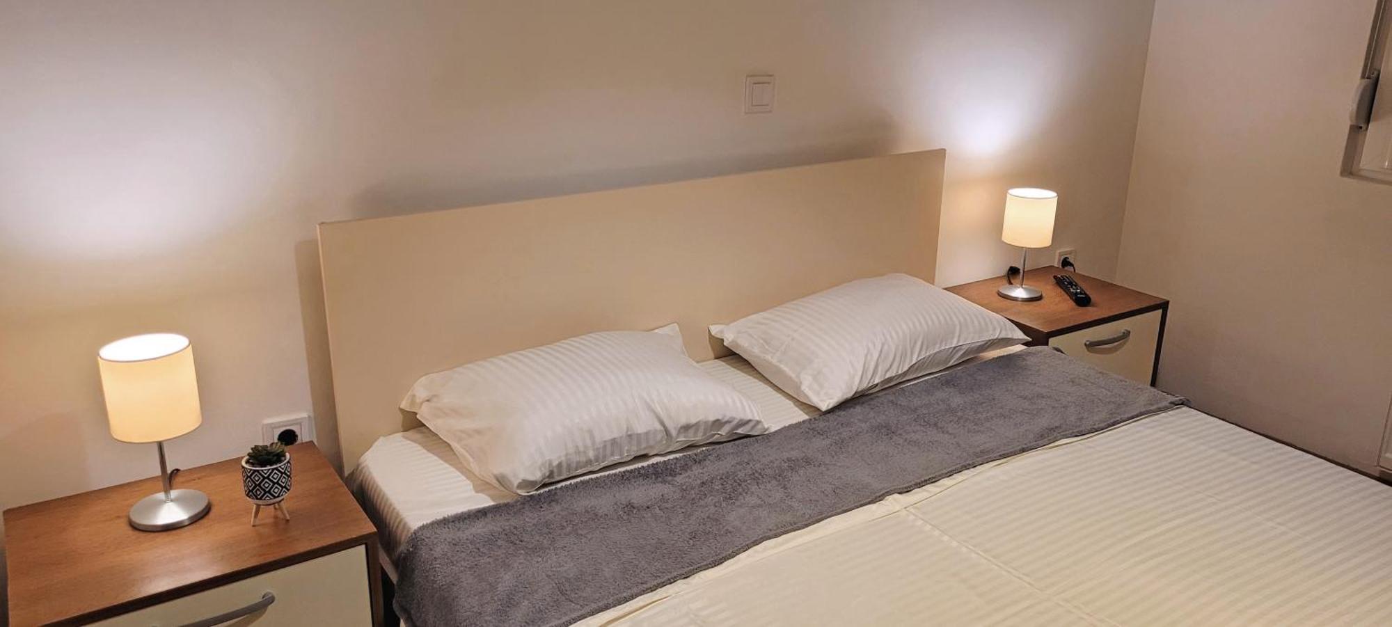 Urban Side Apartments Скопие Екстериор снимка
