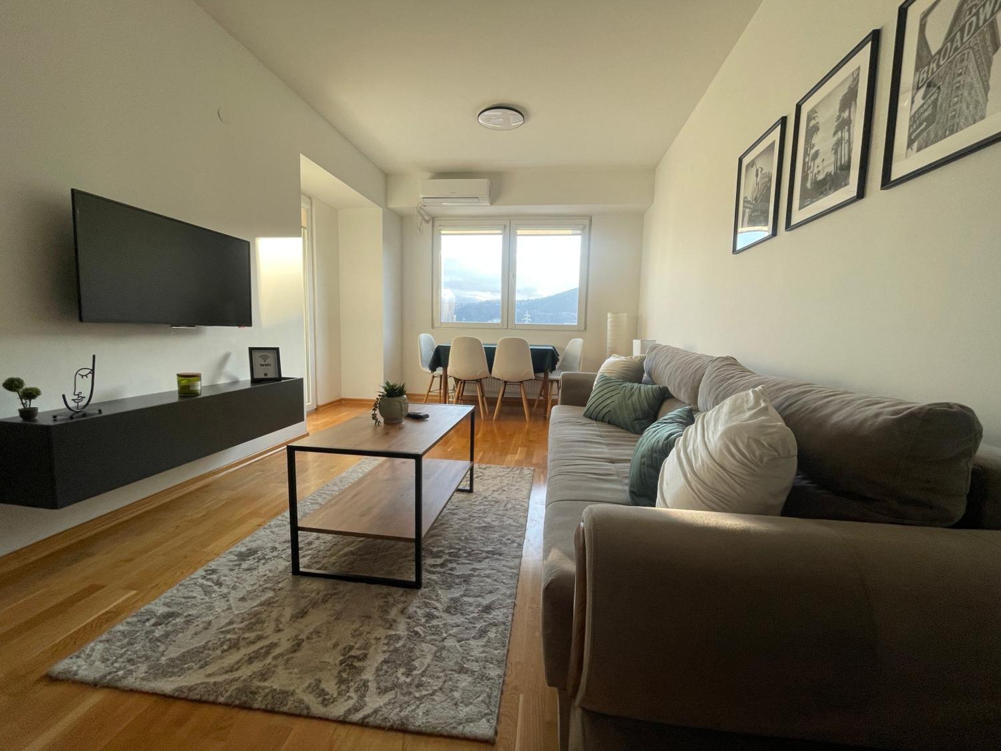 Urban Side Apartments Скопие Екстериор снимка